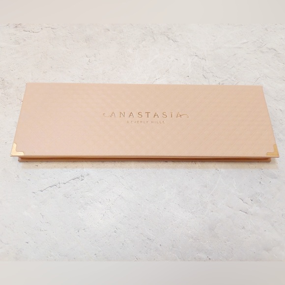 NWB Anastasia Beverly Hills Primrose Palette - Picture 5 of 8